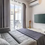 Dorris'S Apartment 5 Min Walk From St Julians