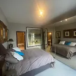 Aron Seaviews Apartment