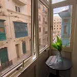 Vibrant One Bedroom Apartment At Manoel Island