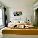 Modern Retreat In The Heart Of St Julian