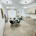 Coolwaters Apartment In Sliema