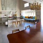 Palatial Flat Inside Bright Duplex Penthouse