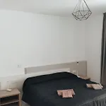 Go Exchange, Block D, Apt 8
