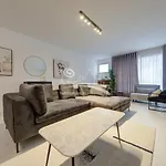 Luxury Furnished 2 Bedroom Apartment In Saint Julians