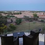 Skyline Court Holiday Apartments