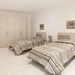 Modern 3 Bedroom Apartment In Swieqi,Malta