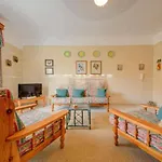 An Excellent Getaway Choice, In The Midst Of Qbajjar And Marsalforn Bay!