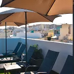 51Hh Apartments