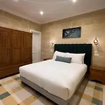 Traditional Maltese Apartment