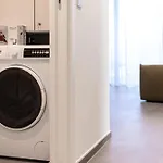 Mercury Tower Superb 1Br With Rooftop Pool By Arcobnb
