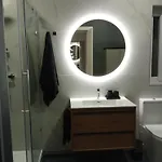 Designer Finished Apartment Close To The Beach