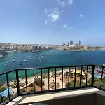 Sliema Sunny Side