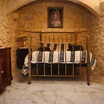 Fully-Detached Pool-House 'Il-Holma' In Gozo Central