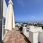 Elegant 2 Bedroom Penthouse In St Julians Stj411