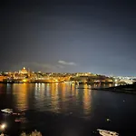 Sliema Seaview Apartment With Valletta Views - 49 Tigne Point Mansions