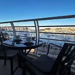 Blu-M City