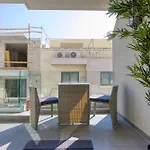 Stylish & Authentic 1Br With Terrace In Sliema By 360 Estates