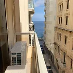 Amazing Double Room In Sliema