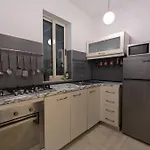 Iksl Apartment