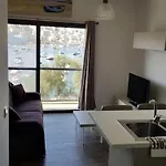 New 1 Bedroom Seafront Apt In St Paul'S Bay 2