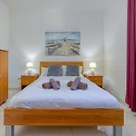 Lovely 1Br Apt With Private Balcony In Gzira By 360 Estates