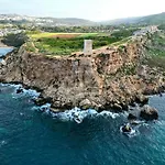 Beautiful Holiday Home With Private Rooftop Pool