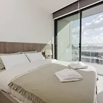 Elite Mercury Towers 1Bed By Homely