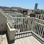 The Penthouse Sky Retreat
