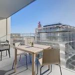 Mercury-Tower Modern Apartment