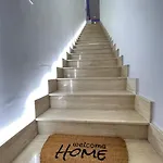 25 Immergrun House