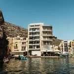 Blu Waters Boutique Hotel