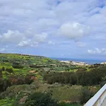 Cliff Edge Apartment In Xaghra