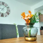 Spacious Seafront 2 Bedrooms With Hot Tub Gogzr-5