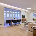 Modern Two Bedroom Apartment In Valletta