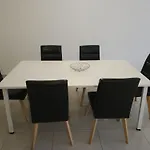 013 Seafront 2 Bedroom Apt In Gzira