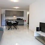 Cozy 3Br In Marsalforn, Gozo , A Stay To Remember By 360 Estates