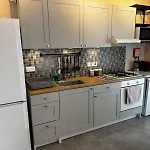 Sunny Retreat - 2 Mins From The Sea
