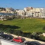 Luxury Seaview Apartment 2Nd Floor