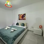 Stylish One Bedroom Apartment