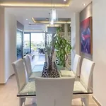 Jacuzzi Luxury Seafront Sliema