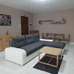 Large 3 Bedroom - Central Bugibba