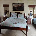 Tan-Namur Farmhouse B&B
