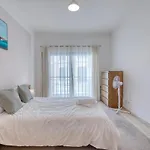 Spacious 3 Bedroom Apt In St Julians
