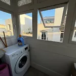 Cosy One Bedroom Apartment In Gzira - Petar