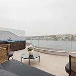 Seabreeze Apartments Penthouse By Homely Malta!