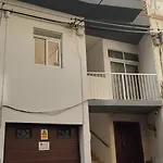 No. 38 Appartments
