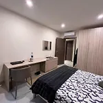 Modern Flat In Balluta