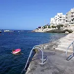 Harbour Lights Seafront 2 Bedroom Apartments With Panoramic Sea Views - By Getawaysmalta