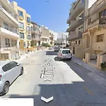Swieqi Sunny Central Airy Quiet Apartment In Malta