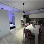 Central Avenue Suite
